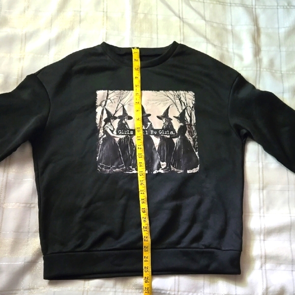 Black Witch Graphic Sweatshirt - Picture 7 of 7